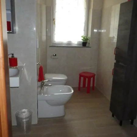 Alle Porte Di Genova Apartamento *