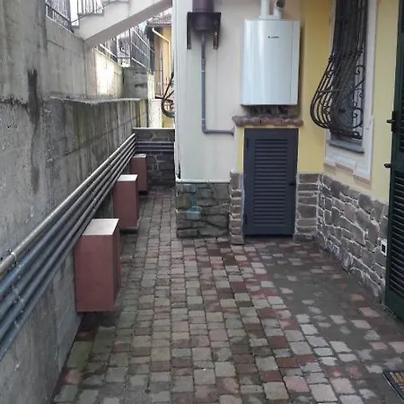 Apartment Alle Porte Di Genova